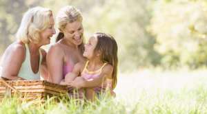 Походная аптечка для отдыха с ребенком за городом